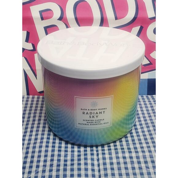 BBW Radiant Sky Large 3 Wick 14.5oz Candle Home Fragrance Decor - Picture 1 of 2